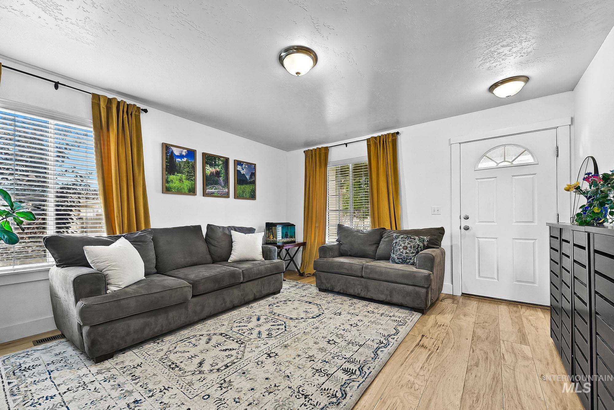 11267 W Cheshire Ct, Nampa, Idaho 83651, 4 Bedrooms, 2.5 Bathrooms, Residential For Sale, Price $450,000, 99003766