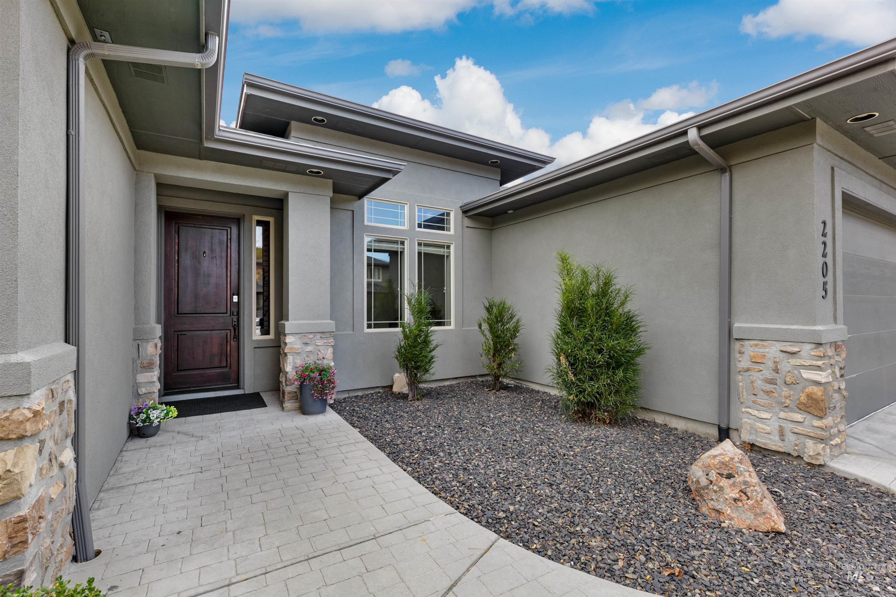 2205 W Verona Dr, Meridian, Idaho 83646, 3 Bedrooms, 2 Bathrooms, Residential For Sale, Price $825,000,MLS 99003769