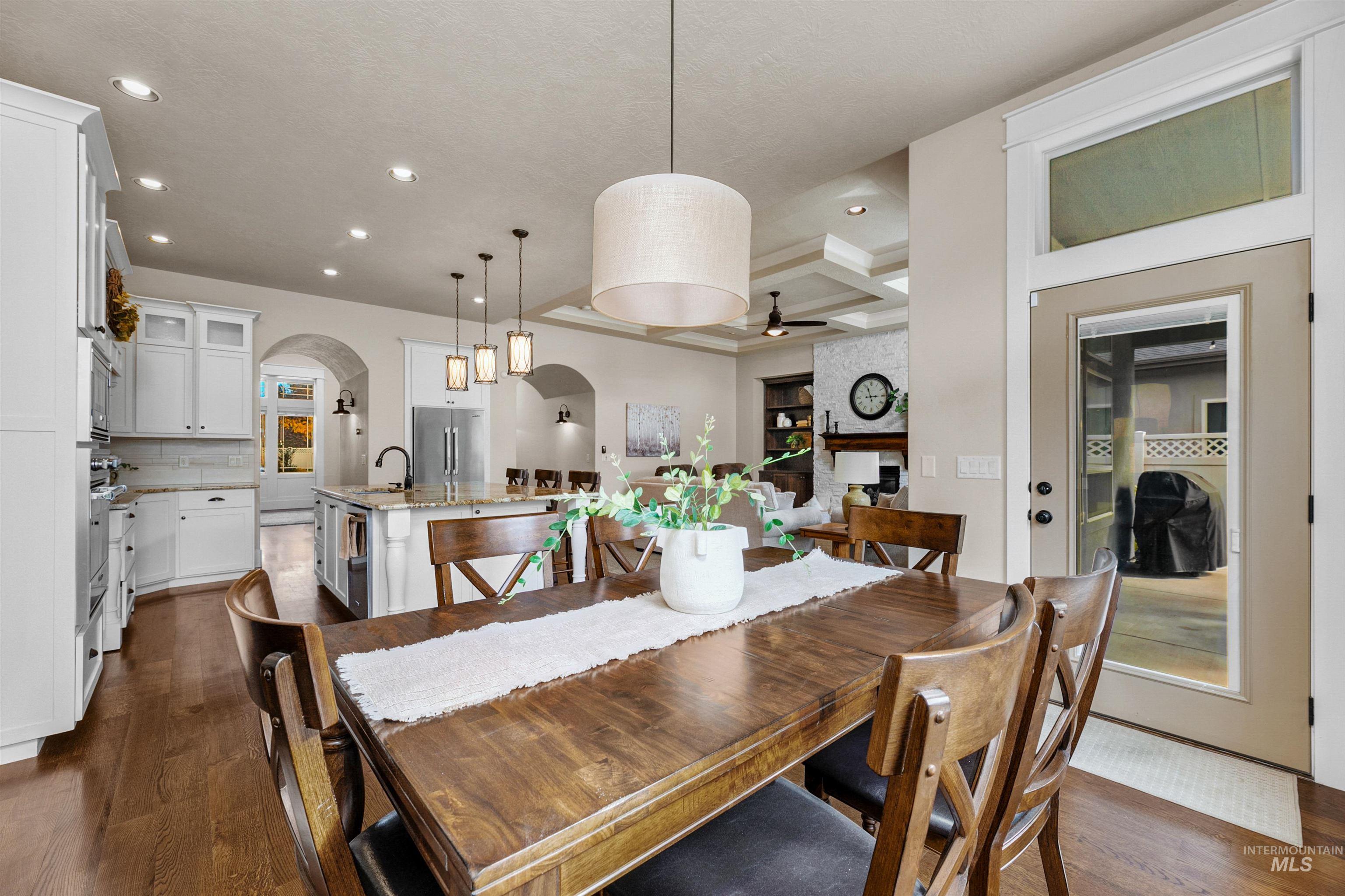 2205 W Verona Dr, Meridian, Idaho 83646, 3 Bedrooms, 2 Bathrooms, Residential For Sale, Price $825,000,MLS 99003769
