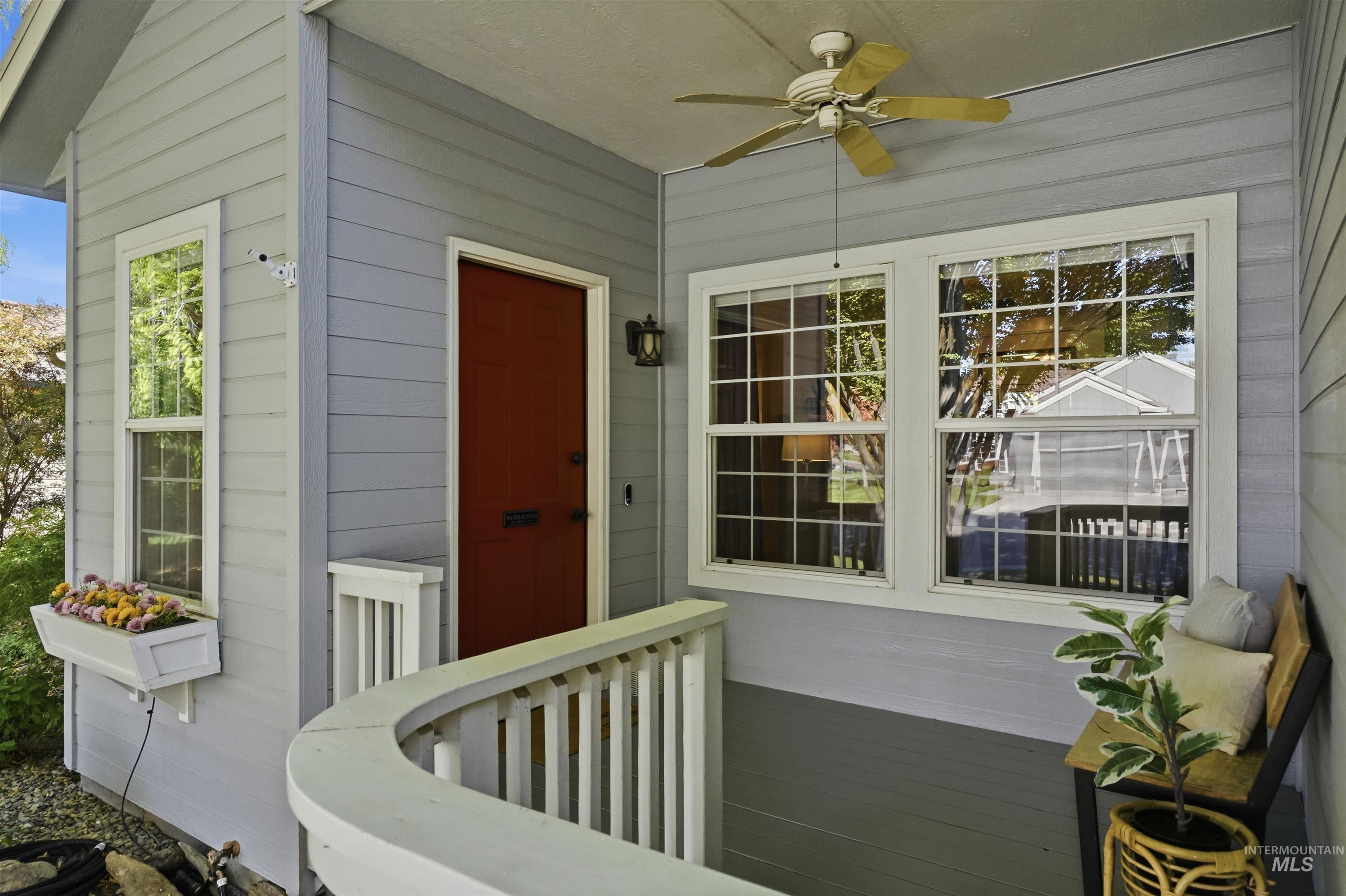 281 S Silverwood Way, Eagle, Idaho 83616, 3 Bedrooms, 2 Bathrooms, Residential For Sale, Price $534,900,MLS 99003774