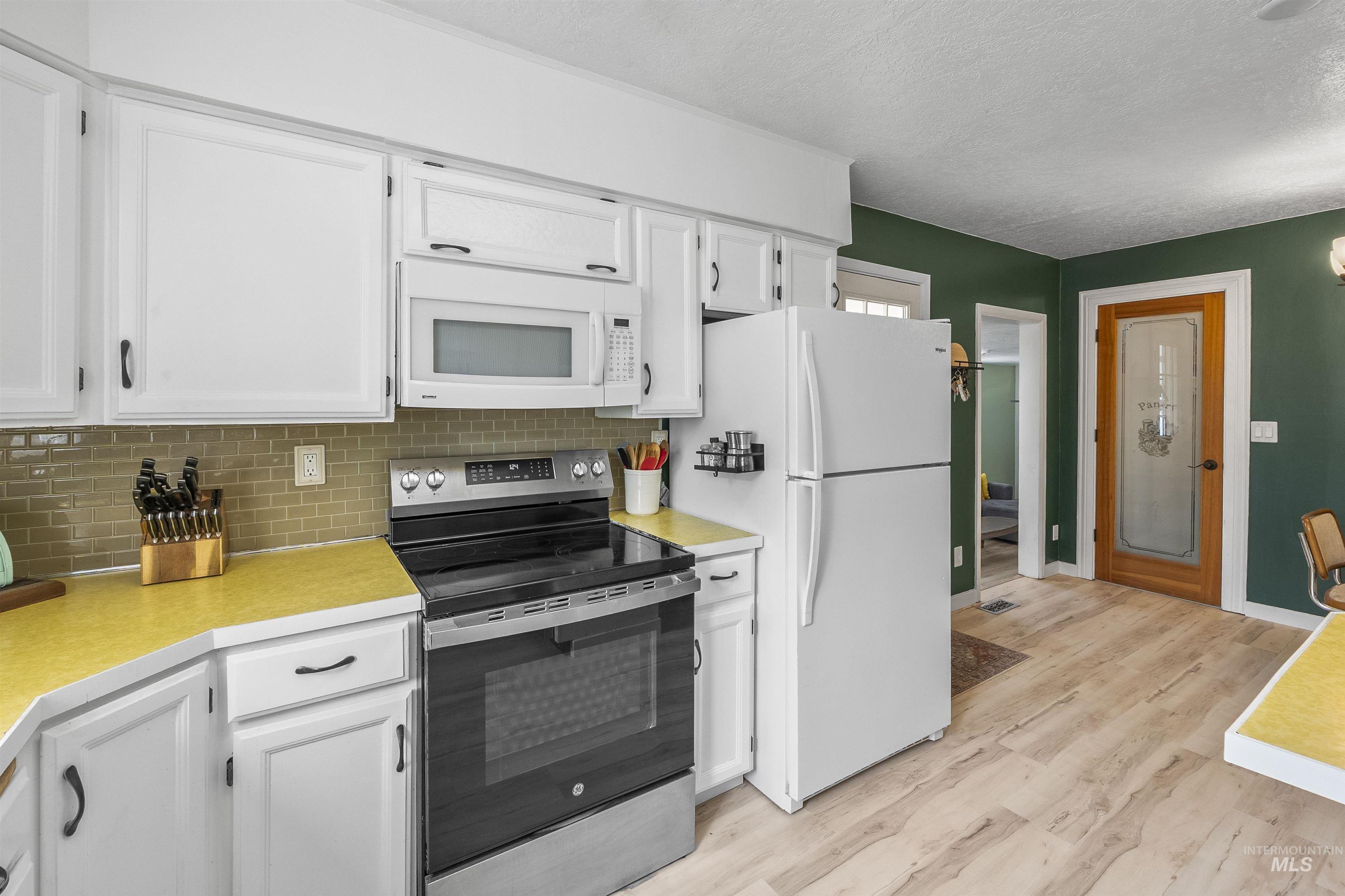 6308 W Butte Street, Boise, Idaho 83704, 3 Bedrooms, 1 Bathroom, Residential For Sale, Price $389,900, 99003776