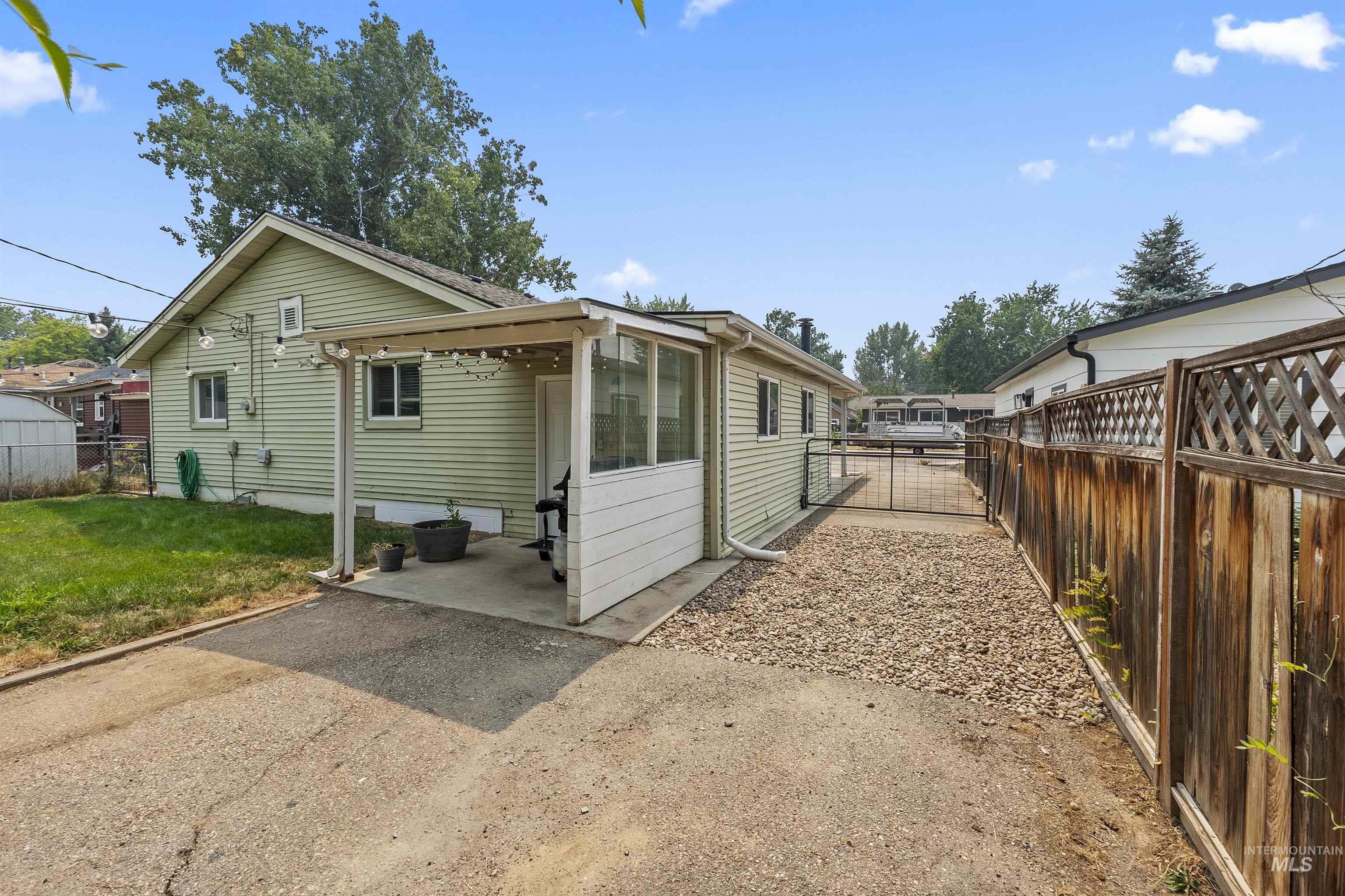 6308 W Butte Street, Boise, Idaho 83704, 3 Bedrooms, 1 Bathroom, Residential For Sale, Price $389,900, 99003776