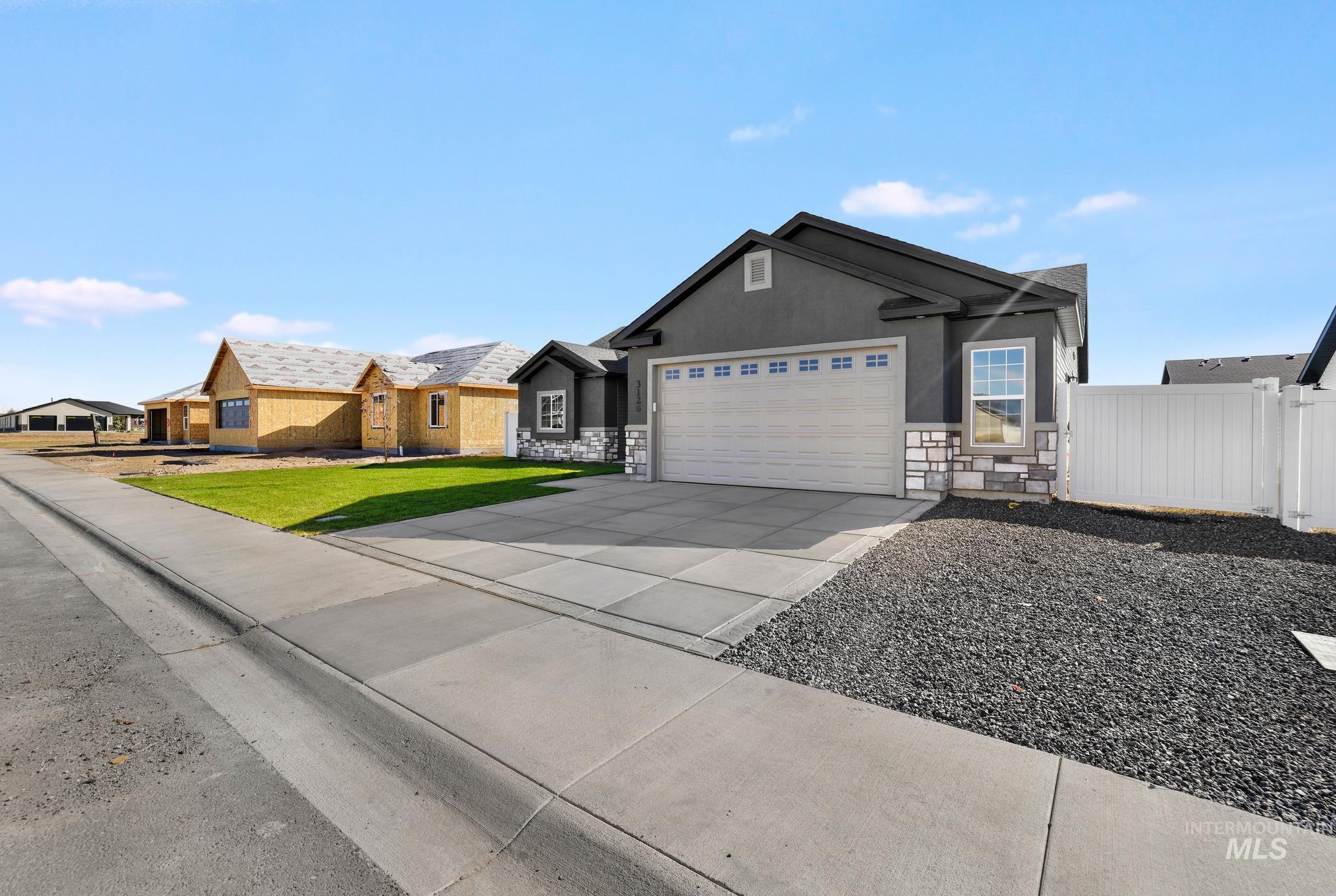 3126 Gemini Avenue, Twin Falls, Idaho 83301, 4 Bedrooms, 2 Bathrooms, Residential For Sale, Price $445,000, 99003777