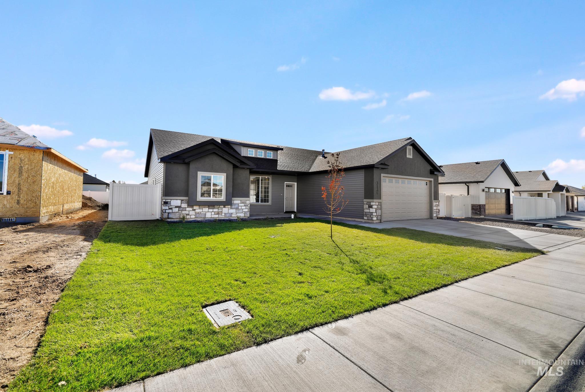 3126 Gemini Avenue, Twin Falls, Idaho 83301, 4 Bedrooms, 2 Bathrooms, Residential For Sale, Price $445,000, 99003777