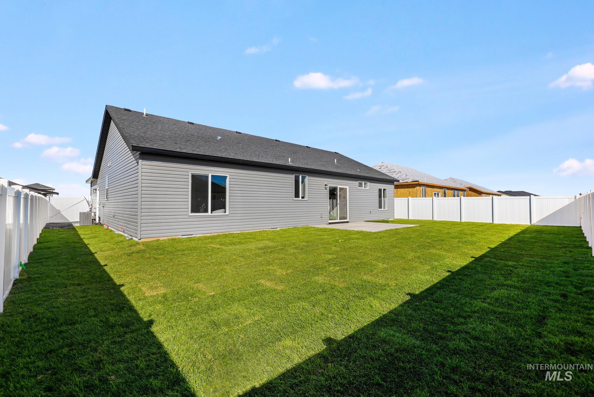 3126 Gemini Avenue, Twin Falls, Idaho 83301, 4 Bedrooms, 2 Bathrooms, Residential For Sale, Price $445,000, 99003777
