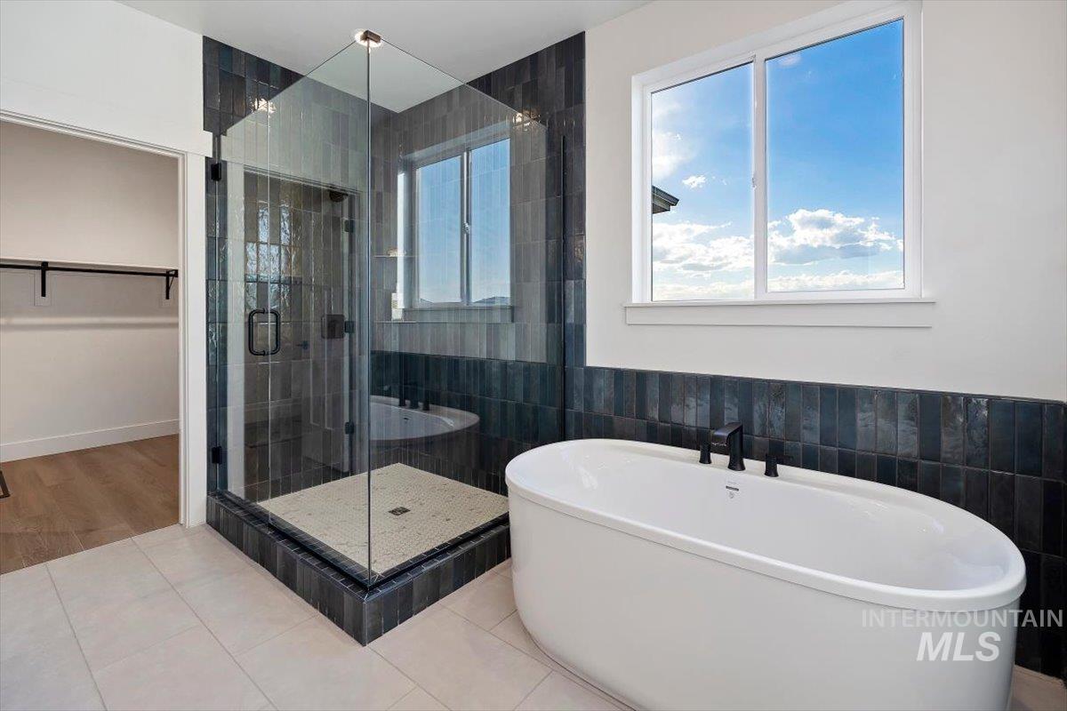 382 Maxine Lane West, Kimberly, Idaho 83341, 4 Bedrooms, 3.5 Bathrooms, Residential For Sale, Price $696,550,MLS 99003779