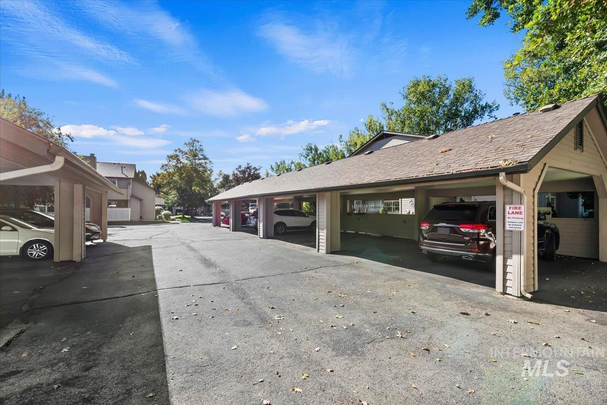 3092 S Gekeler Ln, Boise, Idaho 83706, 2 Bedrooms, 2 Bathrooms, Residential For Sale, Price $331,900, 99003780
