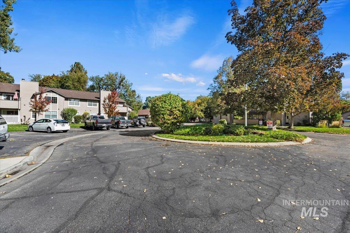 3092 S Gekeler Ln, Boise, Idaho 83706, 2 Bedrooms, 2 Bathrooms, Residential For Sale, Price $331,900, 99003780