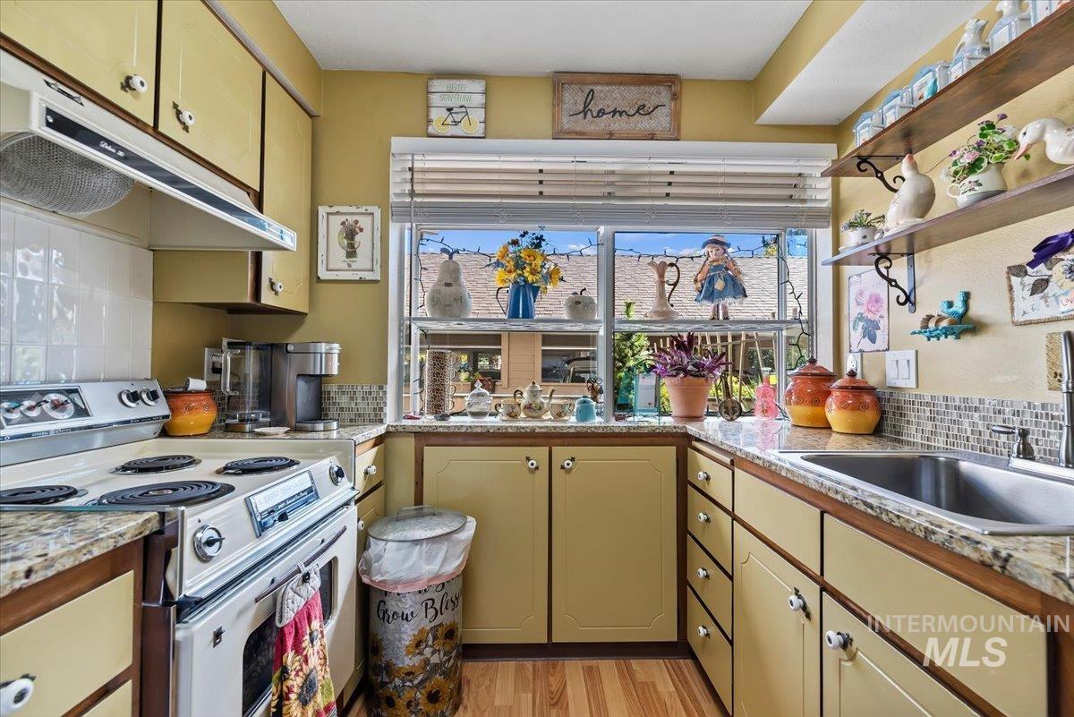 3092 S Gekeler Ln, Boise, Idaho 83706, 2 Bedrooms, 2 Bathrooms, Residential For Sale, Price $331,900, 99003780
