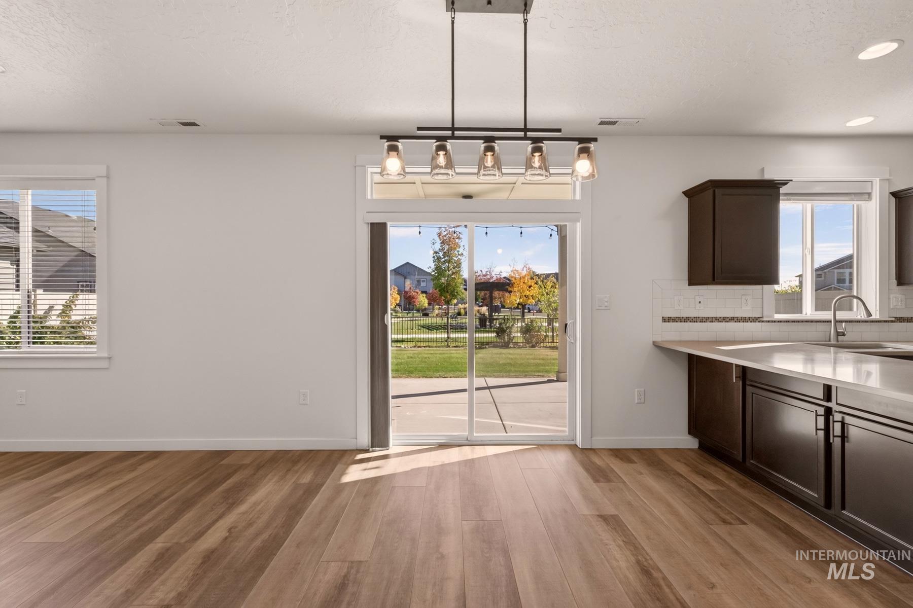 32 N Wooddale Ave, Eagle, Idaho 83616, 5 Bedrooms, 2.5 Bathrooms, Residential For Sale, Price $599,000,MLS 99003784