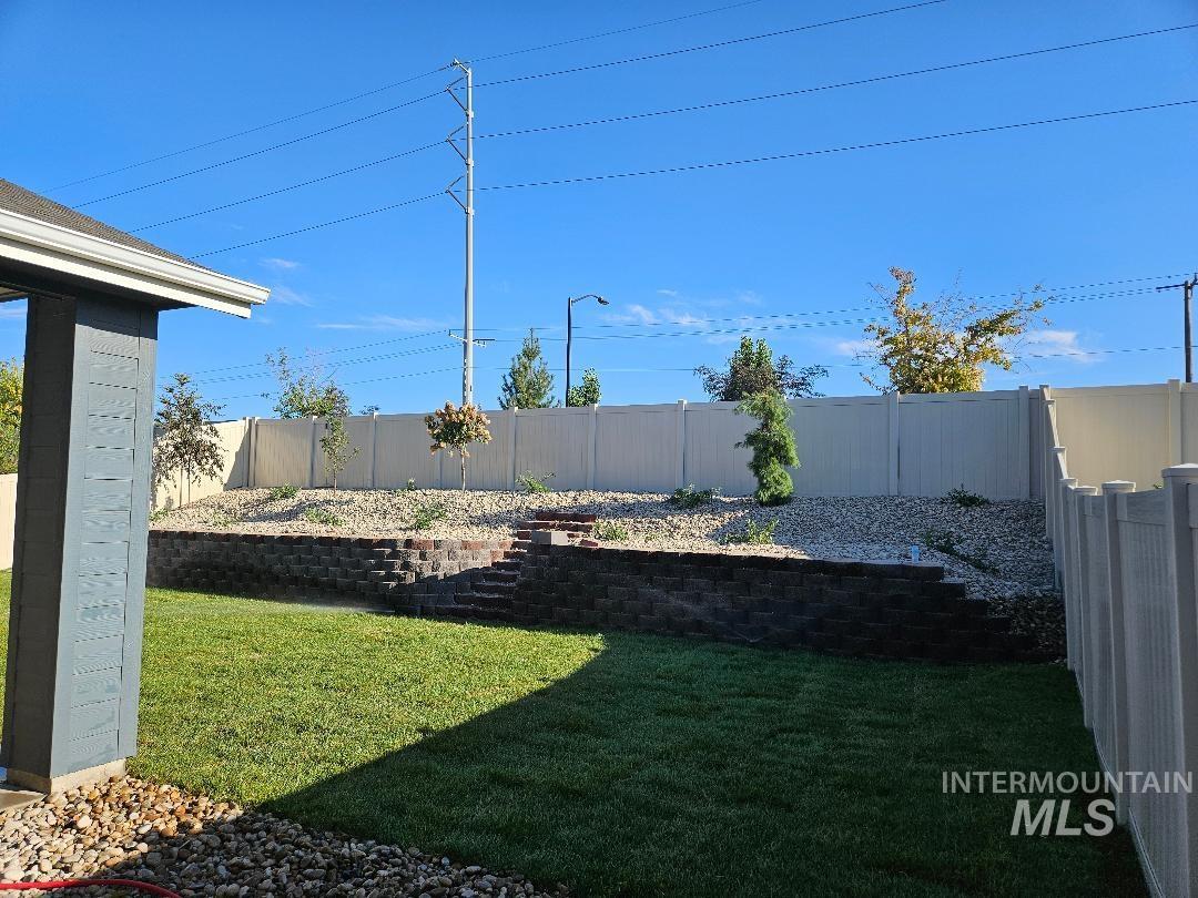 6031 W Riva Capri St, Meridian, Idaho 83646, 3 Bedrooms, 2 Bathrooms, Rental For Rent, Price $2,800, 99003787