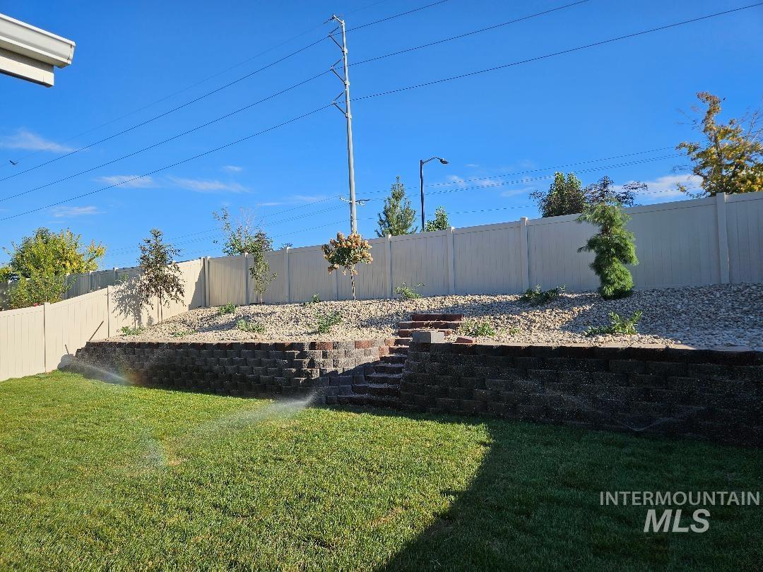 6031 W Riva Capri St, Meridian, Idaho 83646, 3 Bedrooms, 2 Bathrooms, Rental For Rent, Price $2,800, 99003787