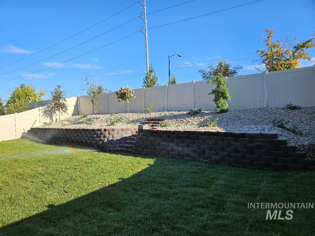 6031 W Riva Capri St, Meridian, Idaho 83646, 3 Bedrooms, 2 Bathrooms, Rental For Rent, Price $2,800, 99003787