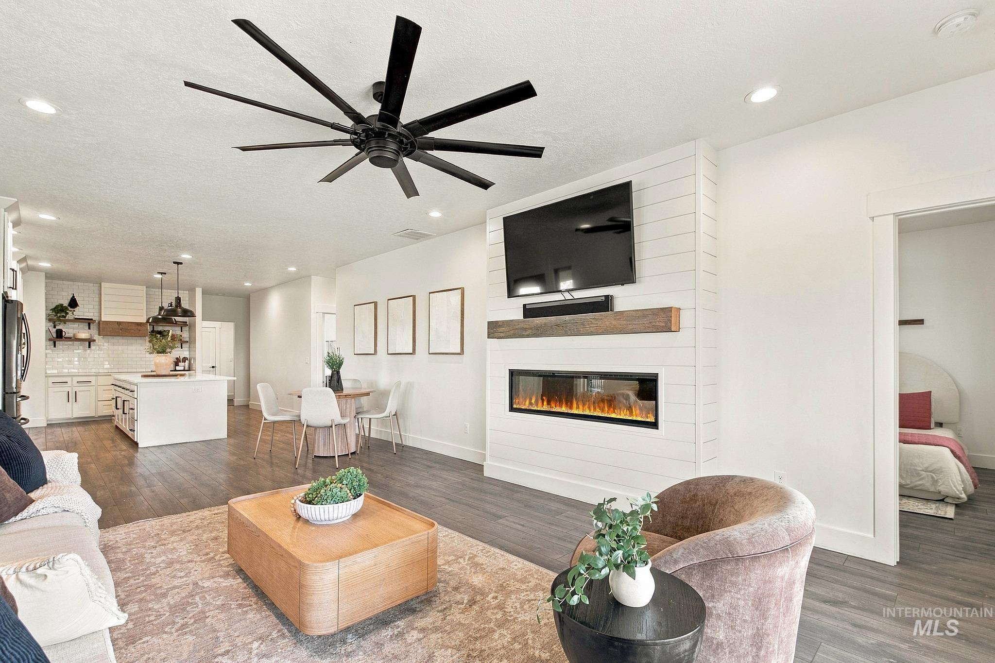 18284 Dean Ln, Nampa, Idaho 83687, 3 Bedrooms, 2 Bathrooms, Residential For Sale, Price $750,000,MLS 99003789
