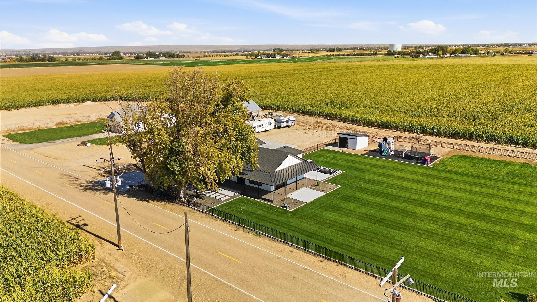 18284 Dean Ln, Nampa, Idaho 83687, 3 Bedrooms, 2 Bathrooms, Residential For Sale, Price $750,000,MLS 99003789