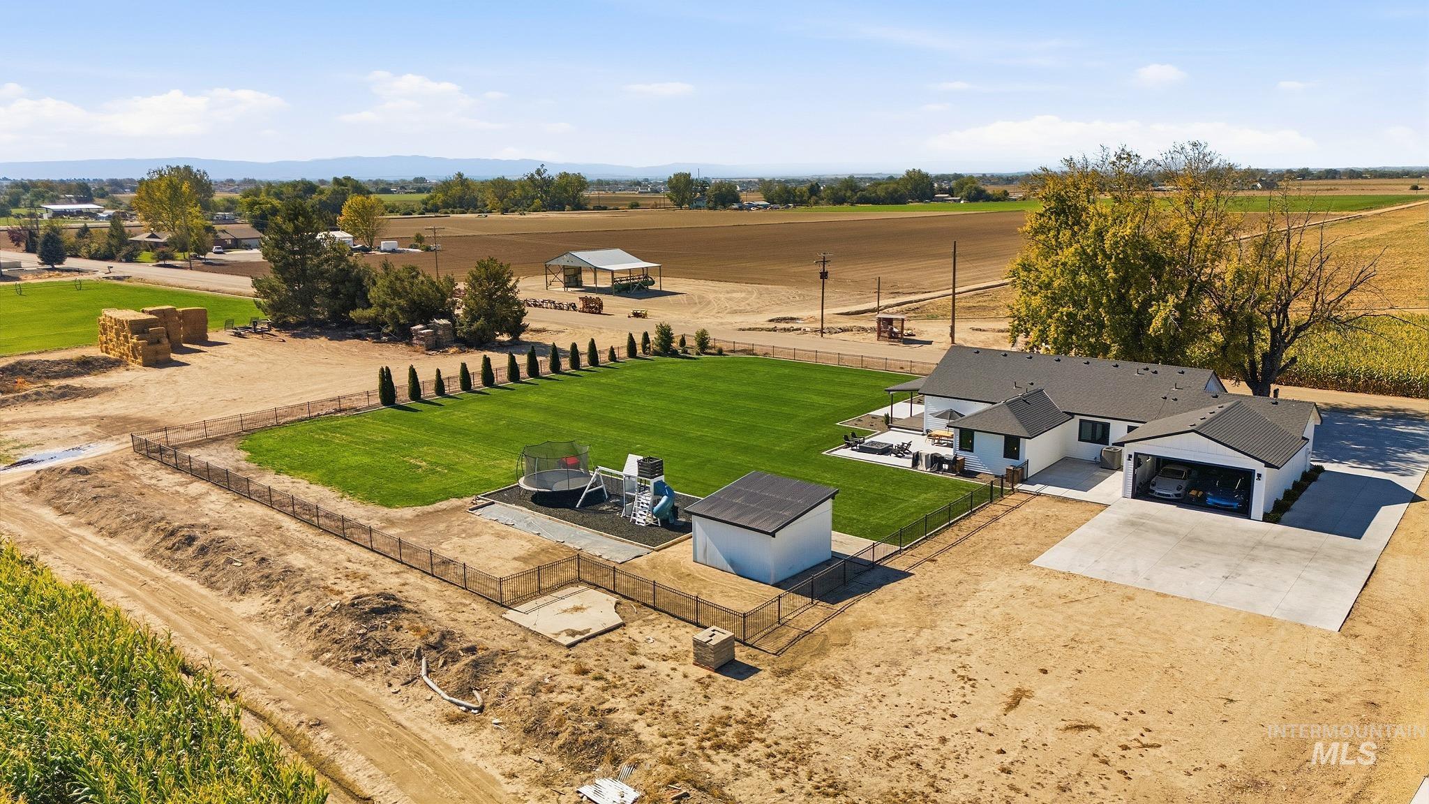 18284 Dean Ln, Nampa, Idaho 83687, 3 Bedrooms, 2 Bathrooms, Residential For Sale, Price $750,000,MLS 99003789