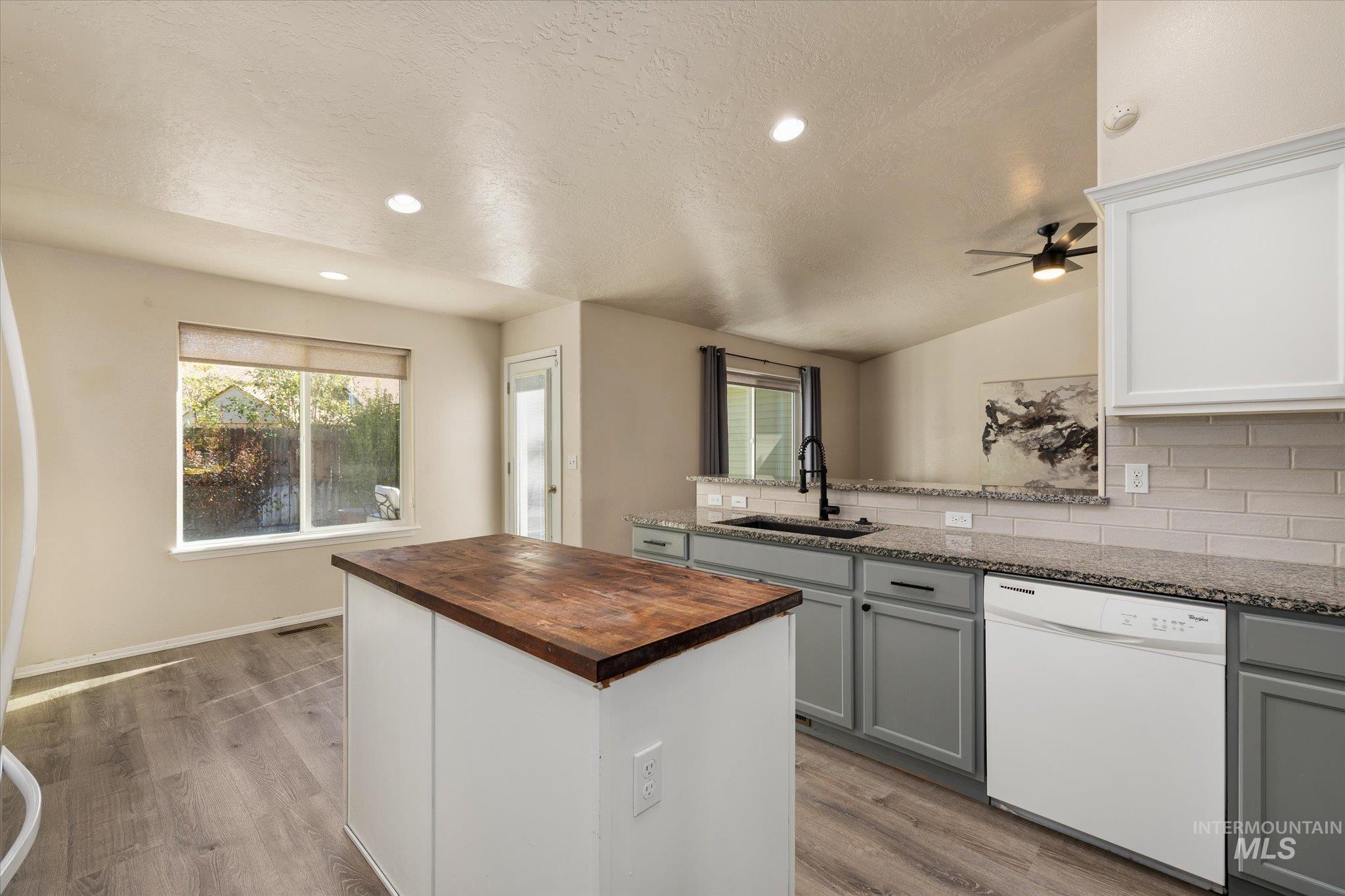 4986 S Tinker Ave, Boise, Idaho 83709, 4 Bedrooms, 3 Bathrooms, Residential For Sale, Price $509,900,MLS 99003790