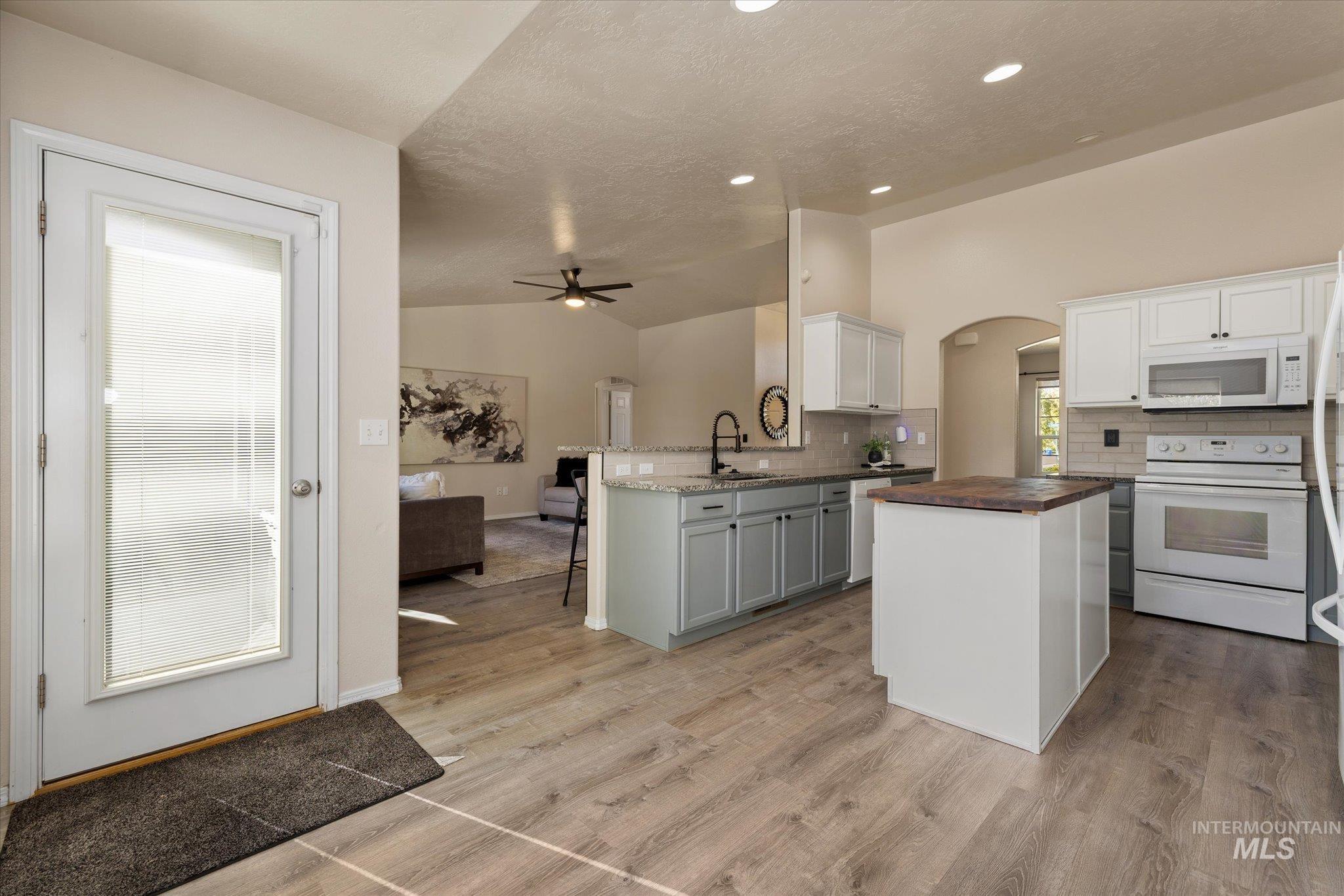 4986 S Tinker Ave, Boise, Idaho 83709, 4 Bedrooms, 3 Bathrooms, Residential For Sale, Price $509,900,MLS 99003790
