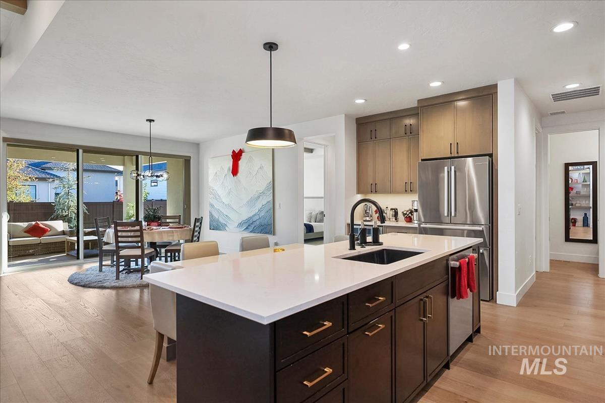 10677 W Lothbury Dr, Star, Idaho 83669, 3 Bedrooms, 2.5 Bathrooms, Residential For Sale, Price $925,000, 99003792