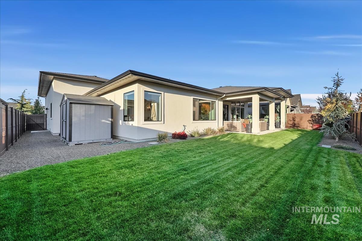 10677 W Lothbury Dr, Star, Idaho 83669, 3 Bedrooms, 2.5 Bathrooms, Residential For Sale, Price $925,000, 99003792