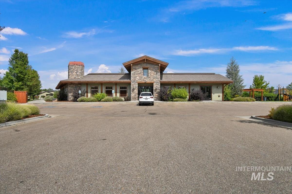 10677 W Lothbury Dr, Star, Idaho 83669, 3 Bedrooms, 2.5 Bathrooms, Residential For Sale, Price $925,000, 99003792