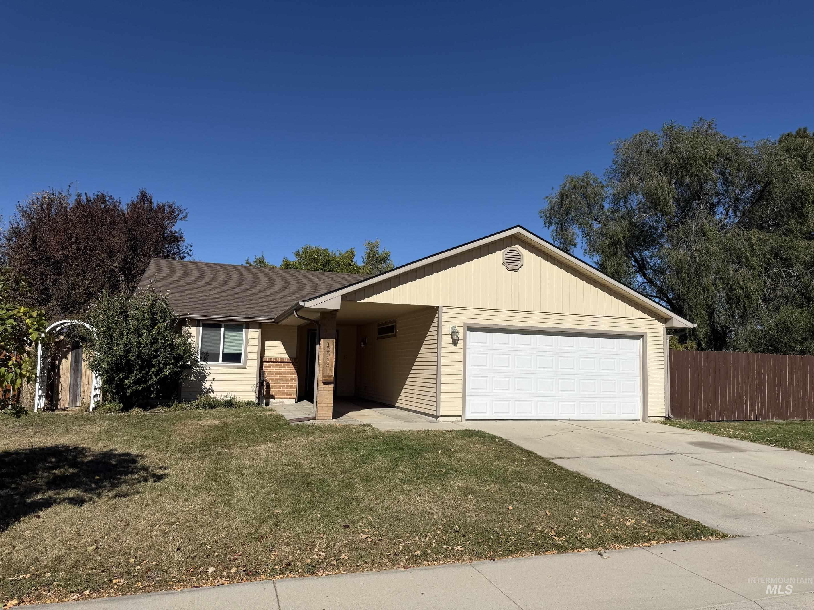 12034 W Alfred St, Boise, Idaho 83713, 3 Bedrooms, 2 Bathrooms, Residential For Sale, Price $410,000, 99003794