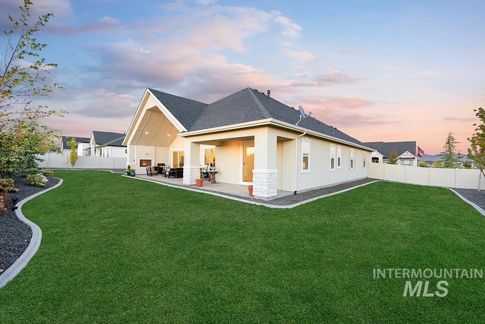 2941 N Ajax Ave, Eagle, Idaho 83616, 4 Bedrooms, 4.5 Bathrooms, Residential For Sale, Price $1,225,000, 99003795