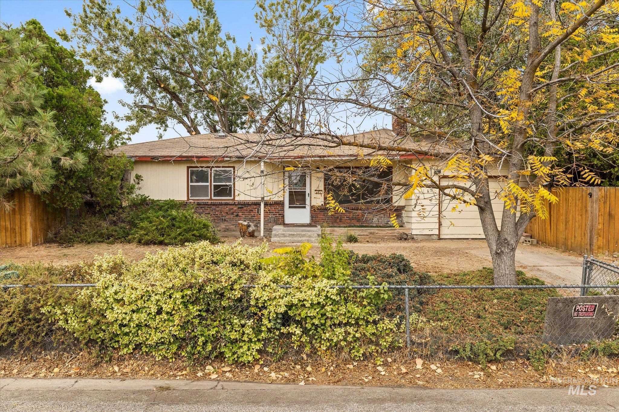 7609 W Cambridge Dr, Boise, Idaho 83704, 3 Bedrooms, 1 Bathroom, Residential For Sale, Price $315,000, 99003796
