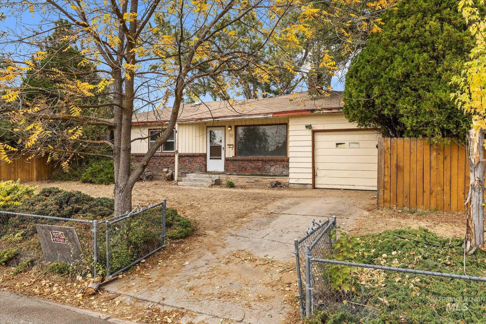7609 W Cambridge Dr, Boise, Idaho 83704, 3 Bedrooms, 1 Bathroom, Residential For Sale, Price $315,000, 99003796