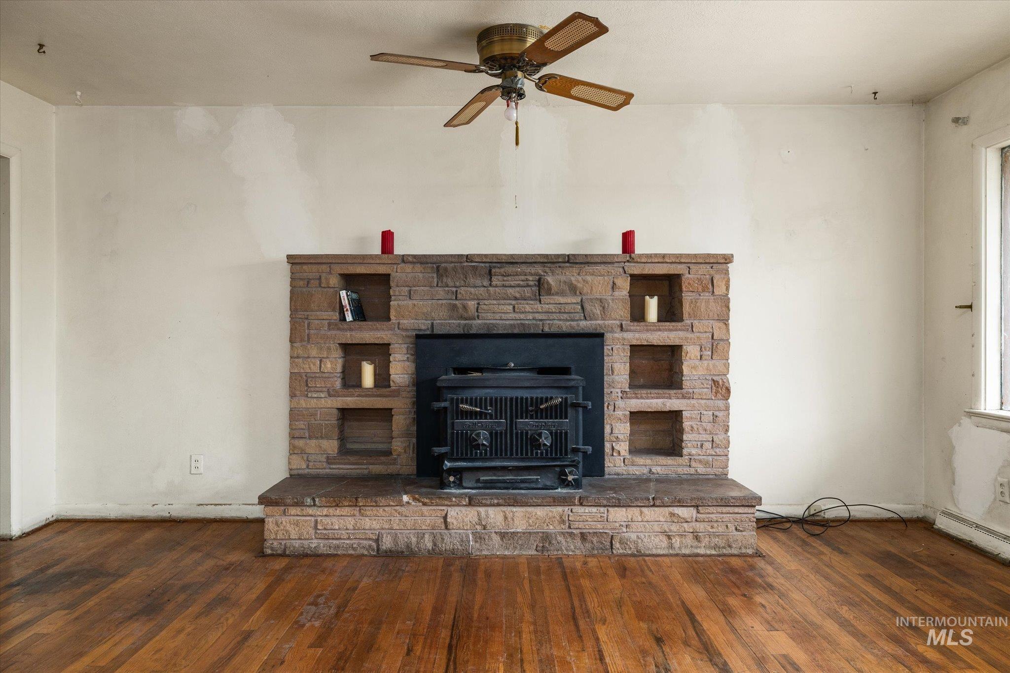 7609 W Cambridge Dr, Boise, Idaho 83704, 3 Bedrooms, 1 Bathroom, Residential For Sale, Price $315,000, 99003796