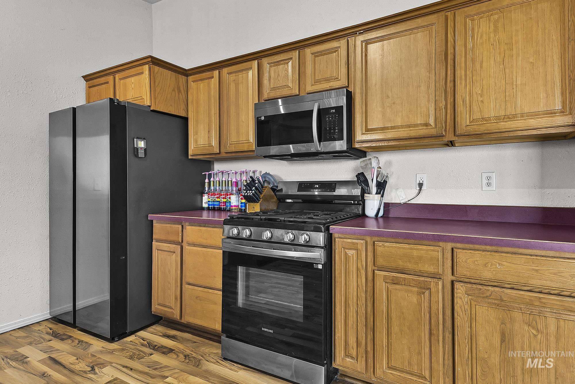 880 S Iowa Ave, Payette, Idaho 83661, 3 Bedrooms, 2 Bathrooms, Residential For Sale, Price $335,000, 99003797