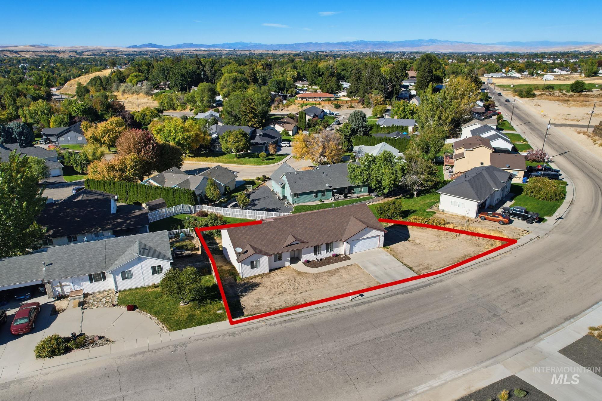 880 S Iowa Ave, Payette, Idaho 83661, 3 Bedrooms, 2 Bathrooms, Residential For Sale, Price $335,000, 99003797