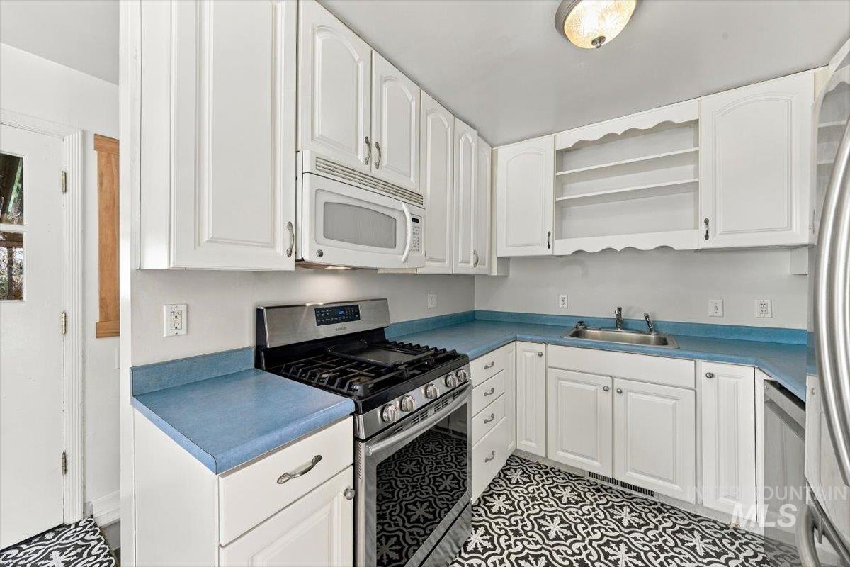1400 N 25th St, Boise, Idaho 83702, 3 Bedrooms, 2 Bathrooms, Residential For Sale, Price $649,900,MLS 99003800