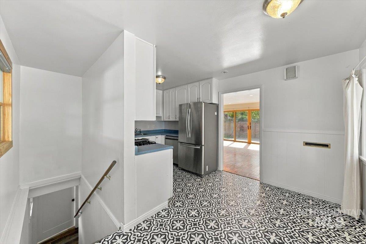1400 N 25th St, Boise, Idaho 83702, 3 Bedrooms, 2 Bathrooms, Residential For Sale, Price $649,900,MLS 99003800