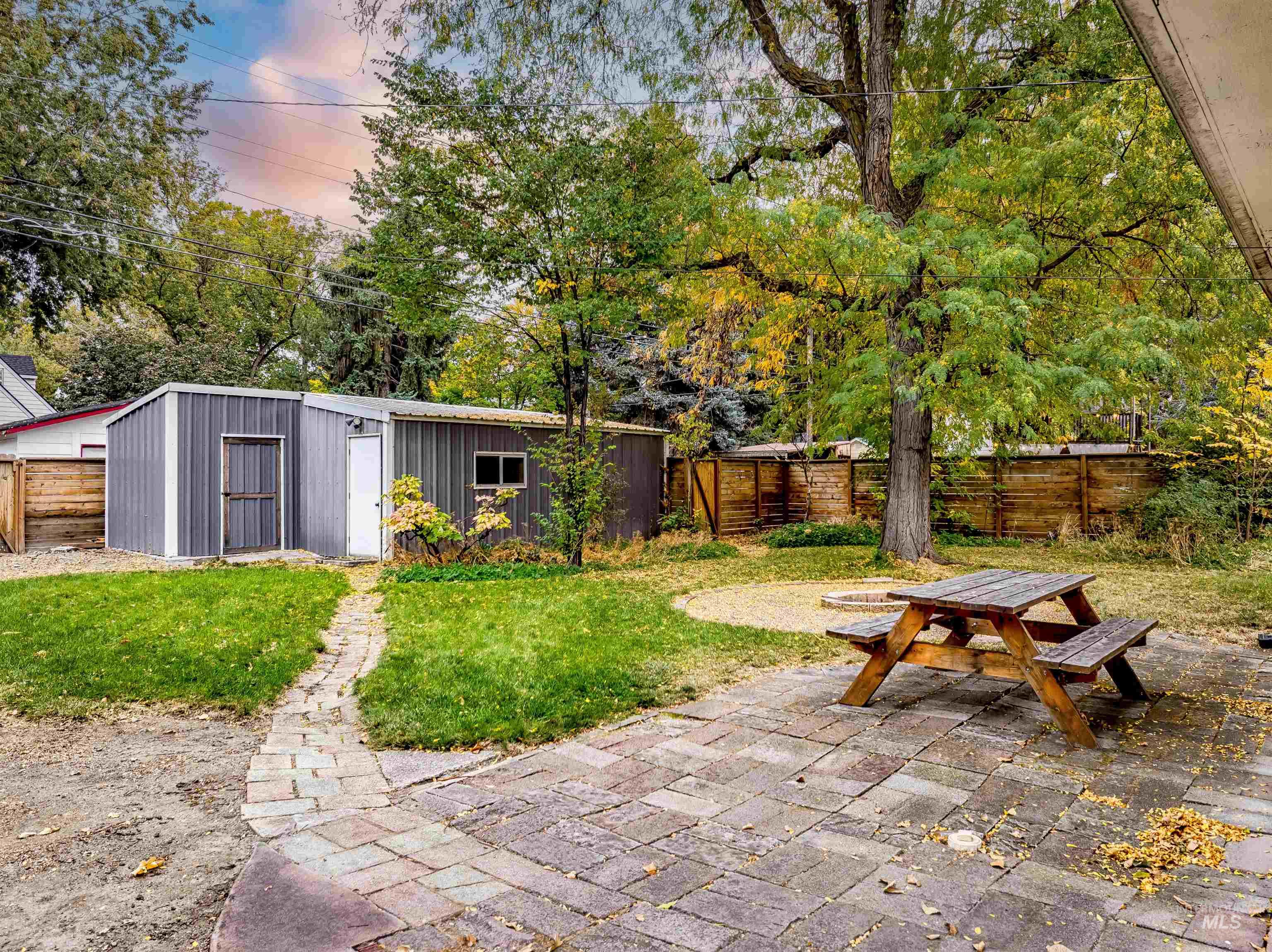 1400 N 25th St, Boise, Idaho 83702, 3 Bedrooms, 2 Bathrooms, Residential For Sale, Price $649,900,MLS 99003800