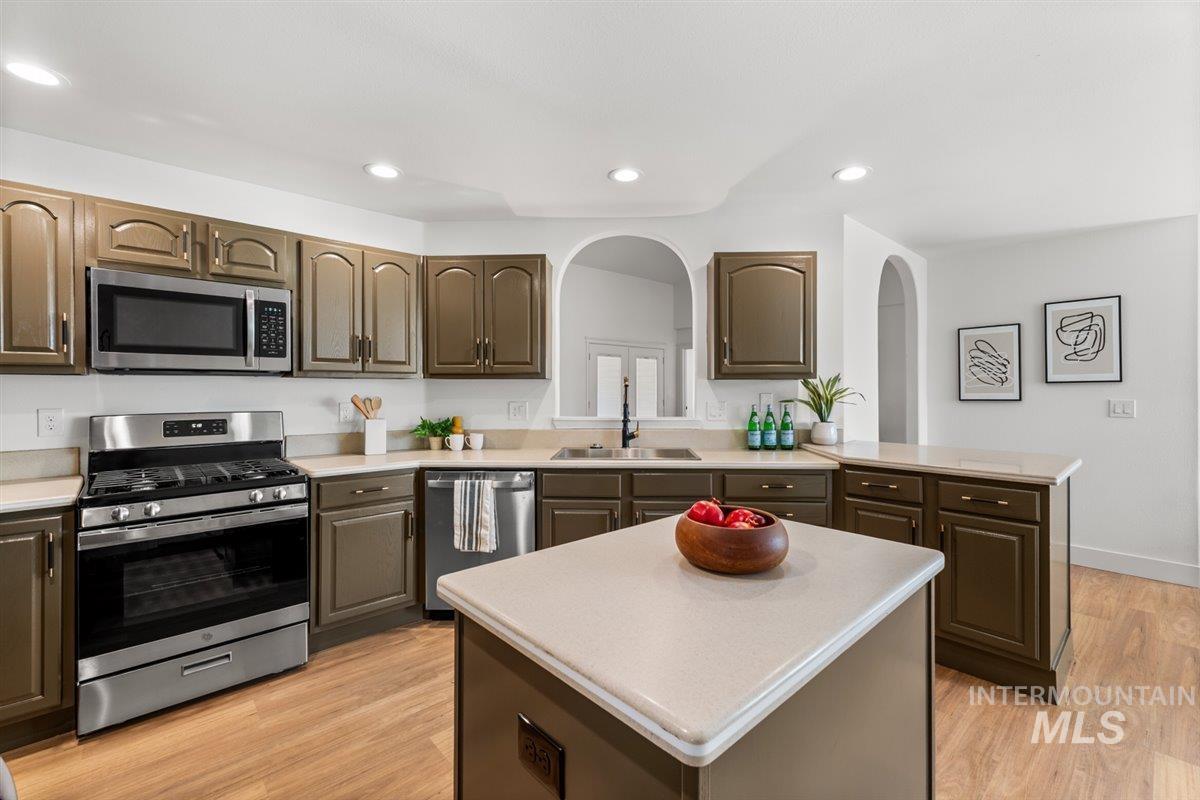 1325 SW Kursten Ave, Mountain Home, Idaho 83647, 4 Bedrooms, 2 Bathrooms, Residential For Sale, Price $425,000, 99003803