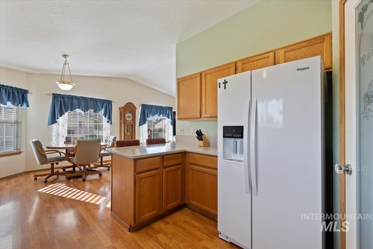 1100 Burnett Drive, Nampa, Idaho 83651, 3 Bedrooms, 2 Bathrooms, Residential For Sale, Price $304,500, 99003807