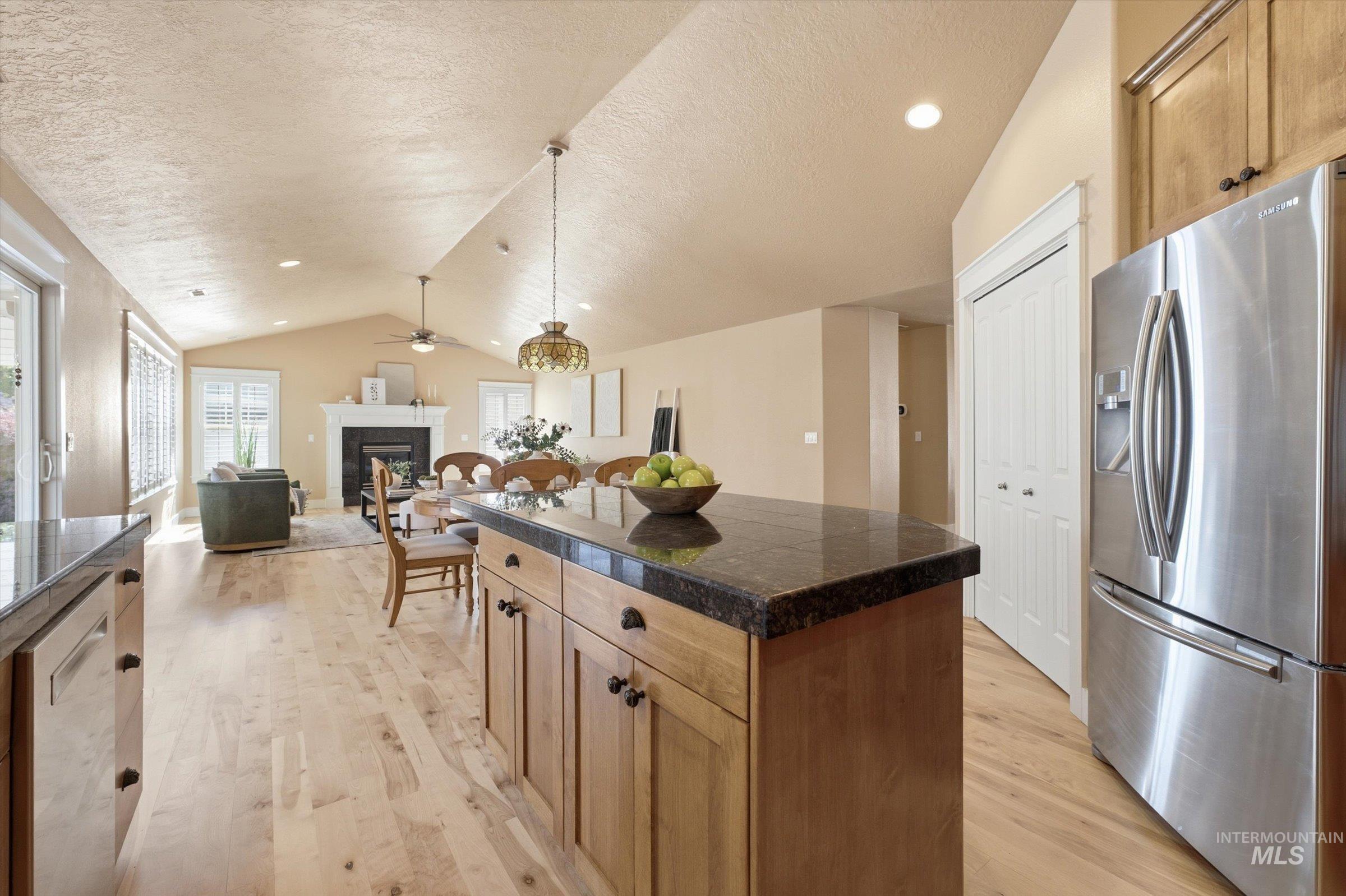 678 N Saddlebrook Way, Star, Idaho 83669, 3 Bedrooms, 2 Bathrooms, Residential For Sale, Price $524,000, 99003815