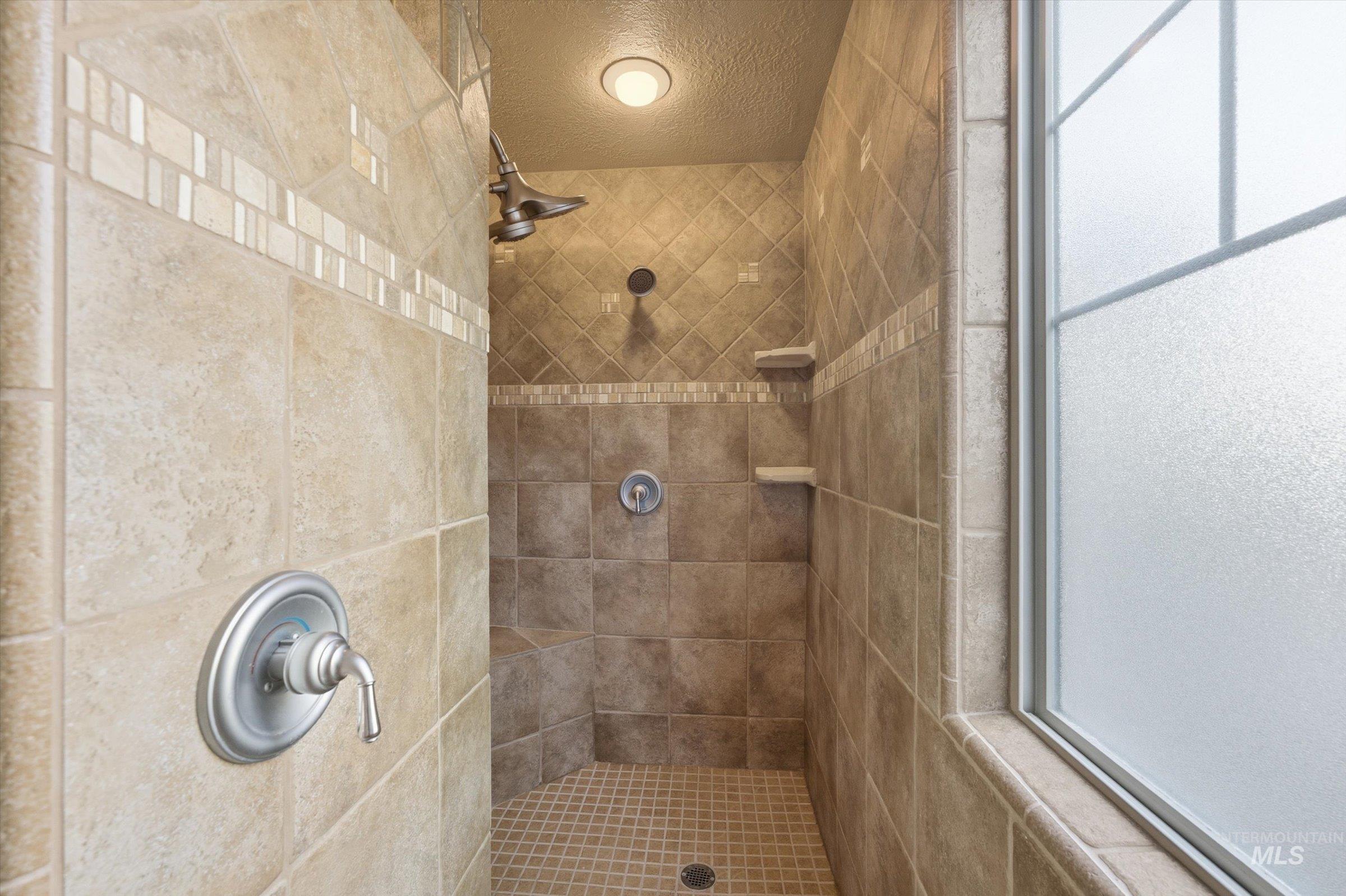 678 N Saddlebrook Way, Star, Idaho 83669, 3 Bedrooms, 2 Bathrooms, Residential For Sale, Price $524,000, 99003815