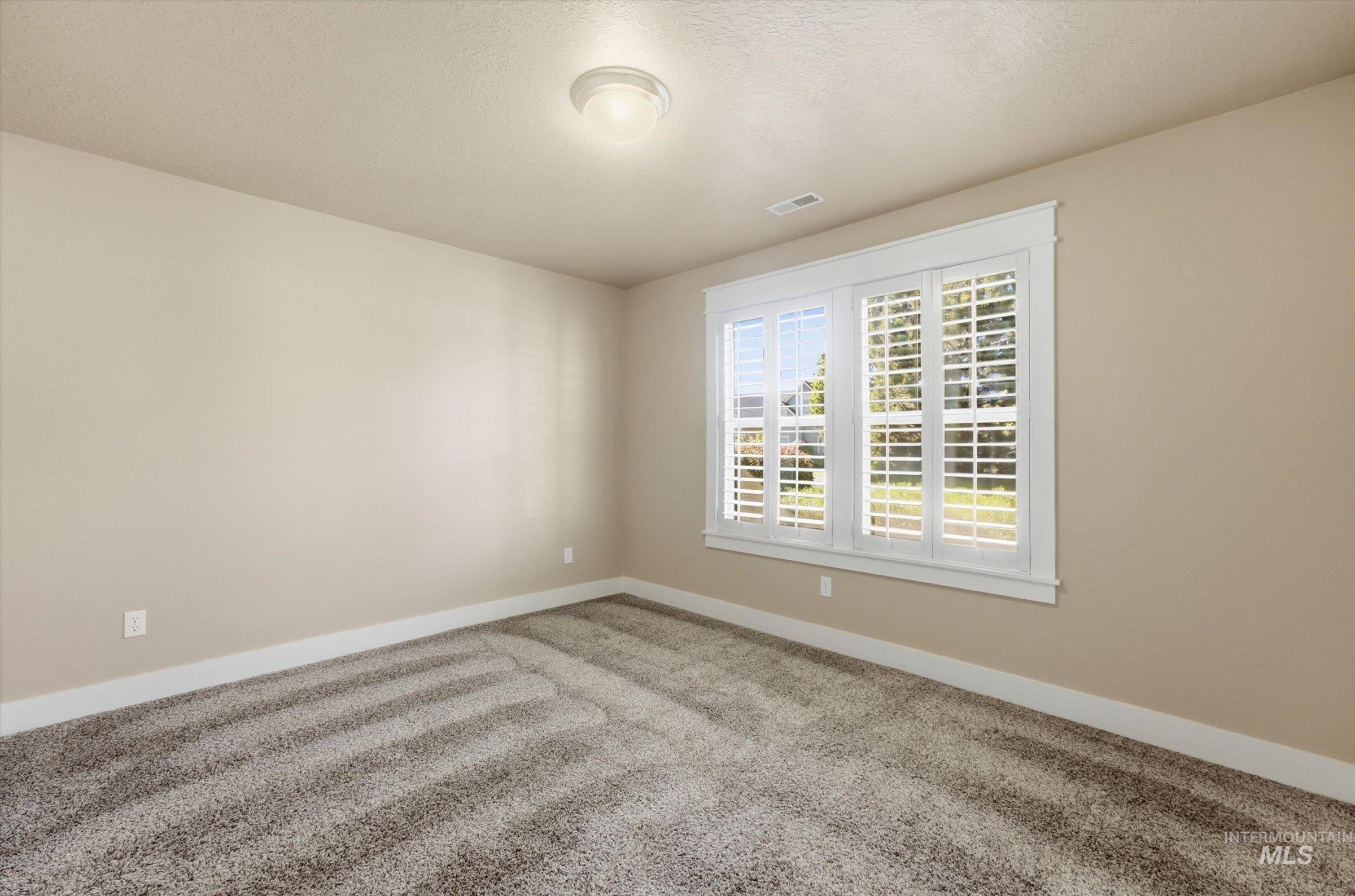 678 N Saddlebrook Way, Star, Idaho 83669, 3 Bedrooms, 2 Bathrooms, Residential For Sale, Price $524,000, 99003815