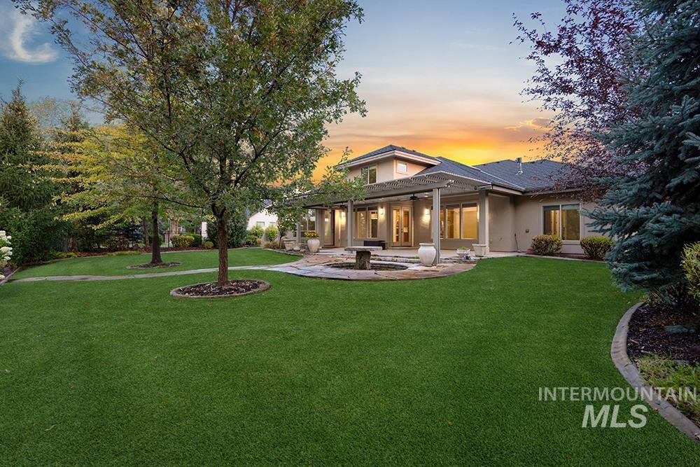 393 E Fishing Creek Lane, Eagle, Idaho 83616, 4 Bedrooms, 3.5 Bathrooms, Residential For Sale, Price $1,299,000, 99003817