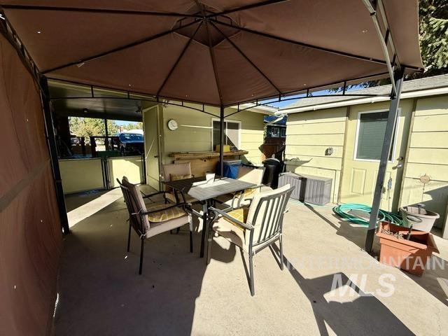 503 E Galloway, Weiser, Idaho 83672, 3 Bedrooms, 2 Bathrooms, Residential For Sale, Price $410,000, 99003818