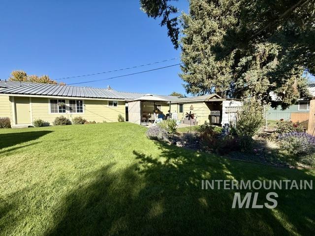 503 E Galloway, Weiser, Idaho 83672, 3 Bedrooms, 2 Bathrooms, Residential For Sale, Price $410,000, 99003818
