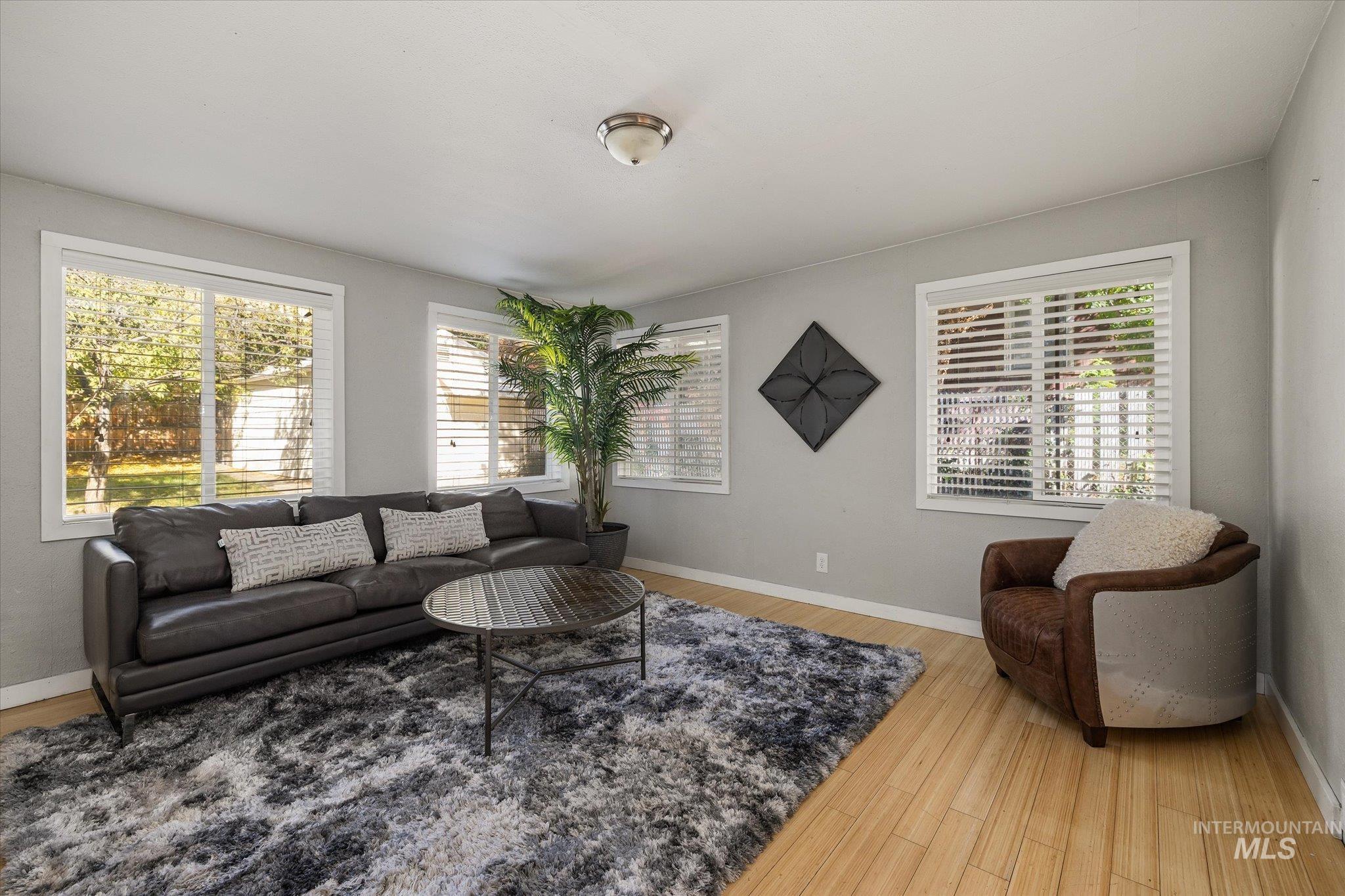406 W Ada St, Boise, Idaho 83702, 2 Bedrooms, 1 Bathroom, Residential For Sale, Price $594,900, 99003820