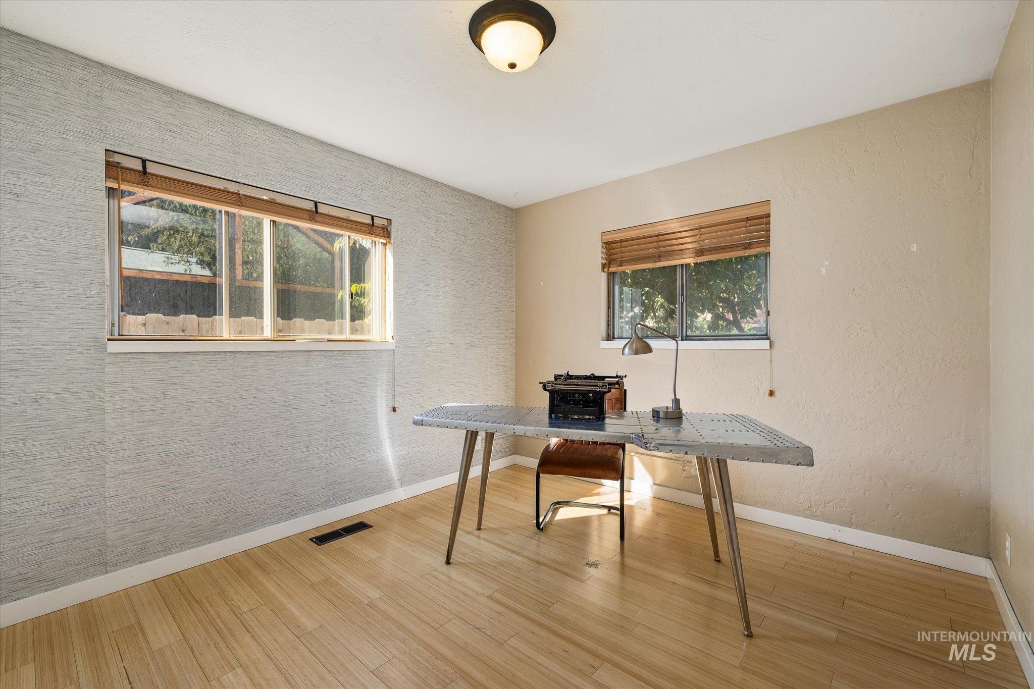 406 W Ada St, Boise, Idaho 83702, 2 Bedrooms, 1 Bathroom, Residential For Sale, Price $594,900, 99003820