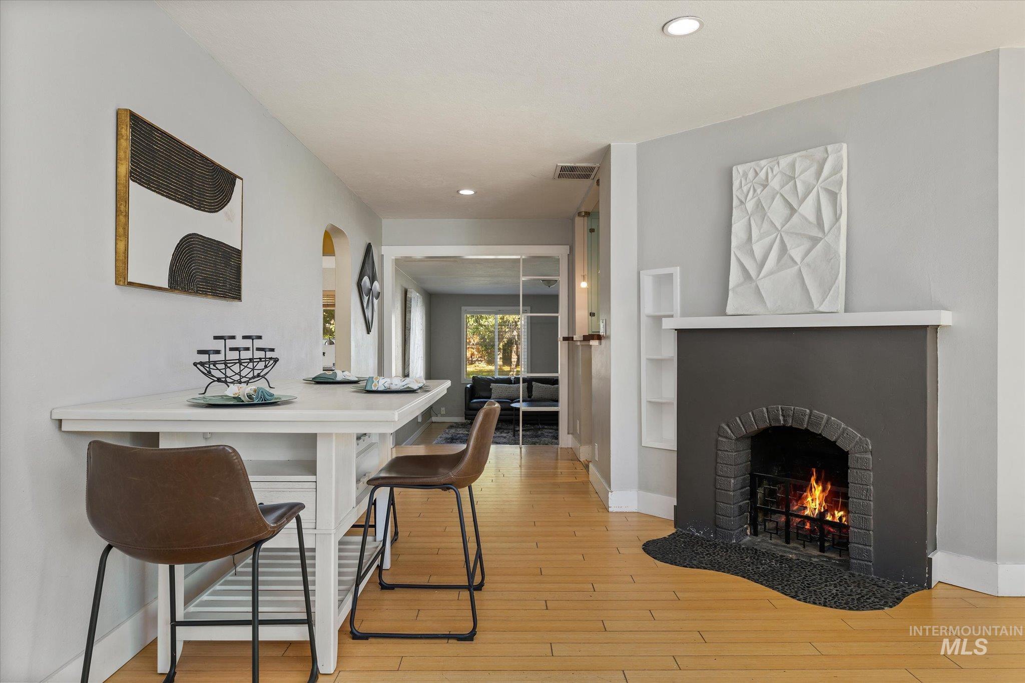 406 W Ada St, Boise, Idaho 83702, 2 Bedrooms, 1 Bathroom, Residential For Sale, Price $594,900, 99003820