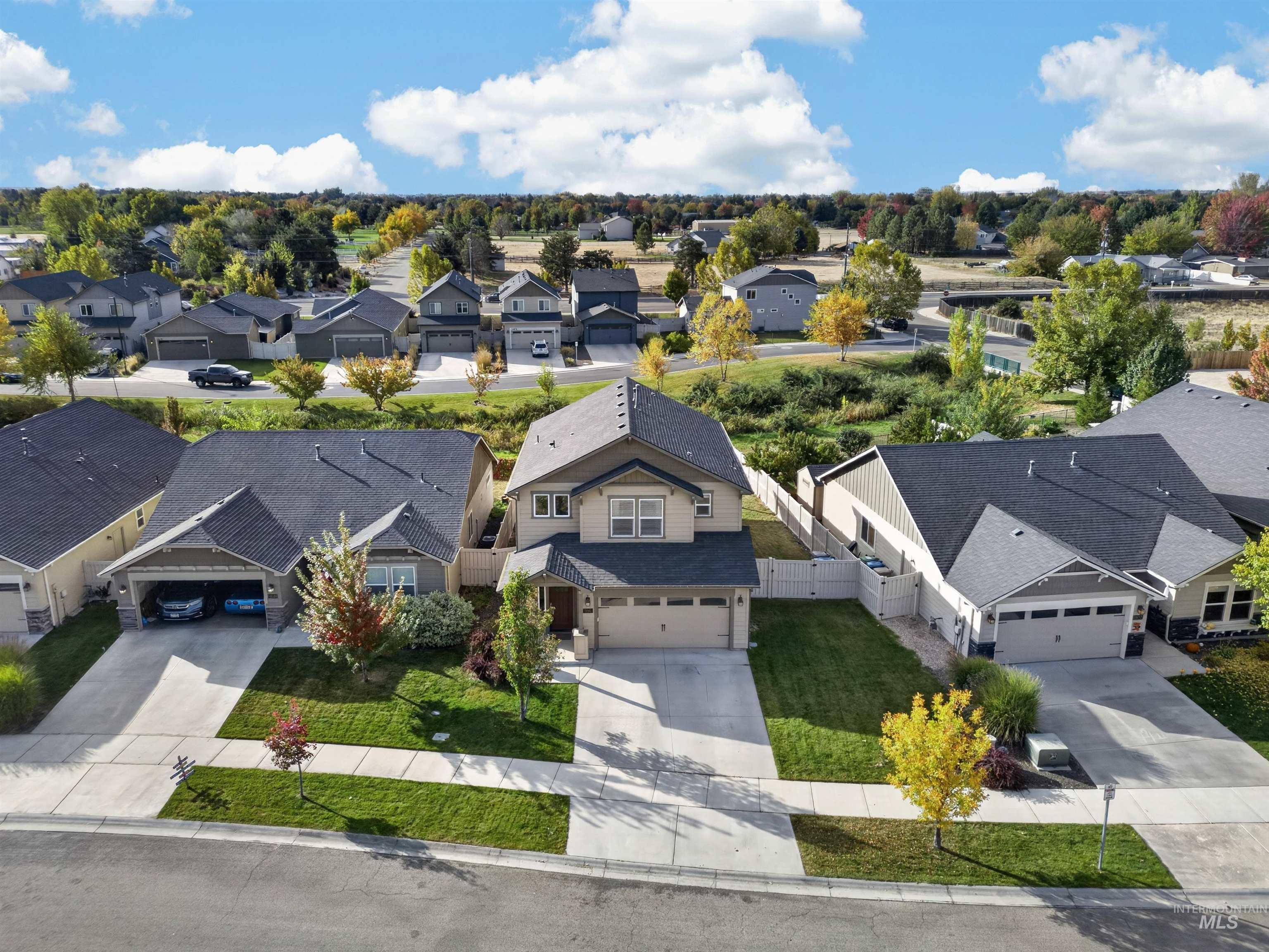11661 W Baserri, Boise, Idaho 83709, 3 Bedrooms, 2.5 Bathrooms, Residential For Sale, Price $478,000, 99003822