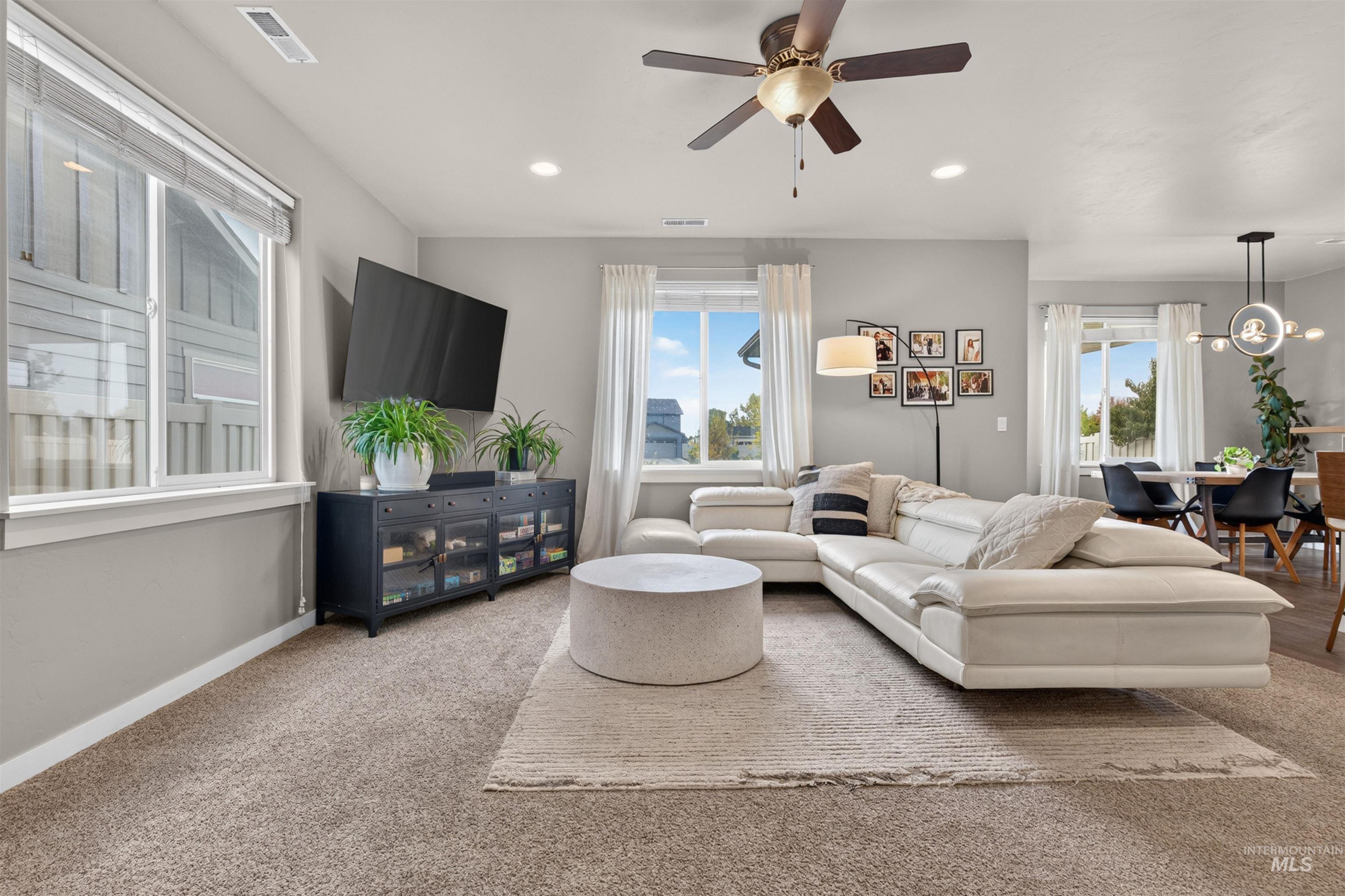 11661 W Baserri, Boise, Idaho 83709, 3 Bedrooms, 2.5 Bathrooms, Residential For Sale, Price $478,000, 99003822