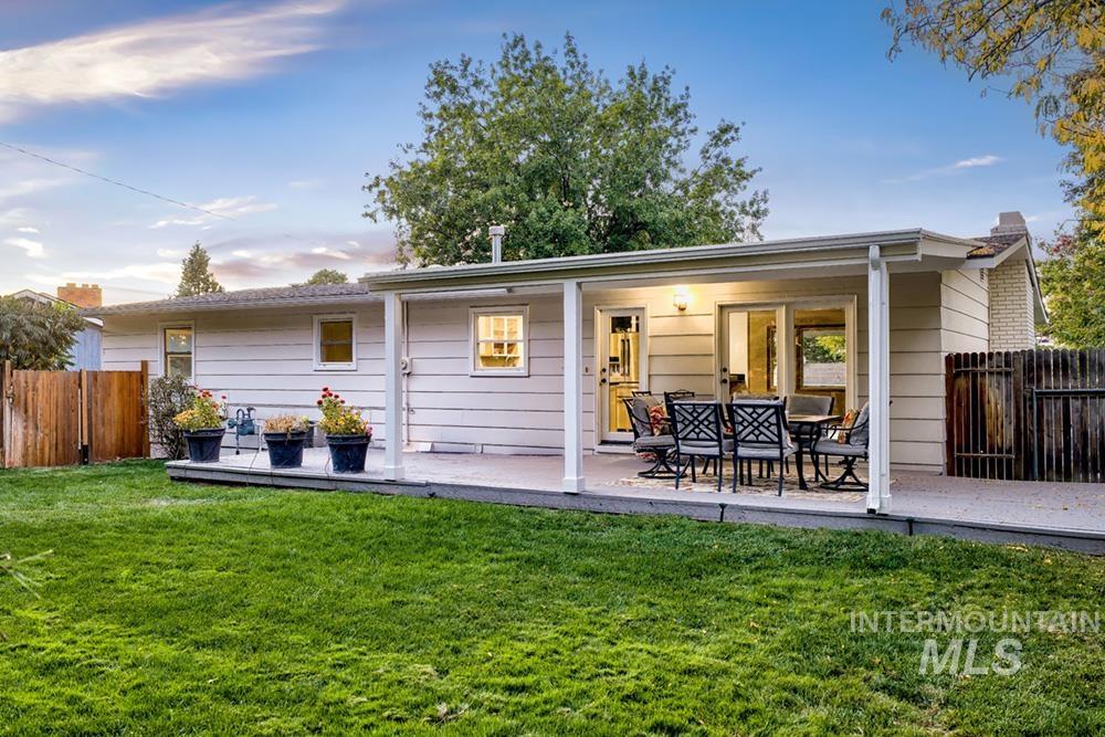 533 E Curling Dr, Boise, Idaho 83702, 4 Bedrooms, 2.5 Bathrooms, Residential For Sale, Price $998,000, 99003823