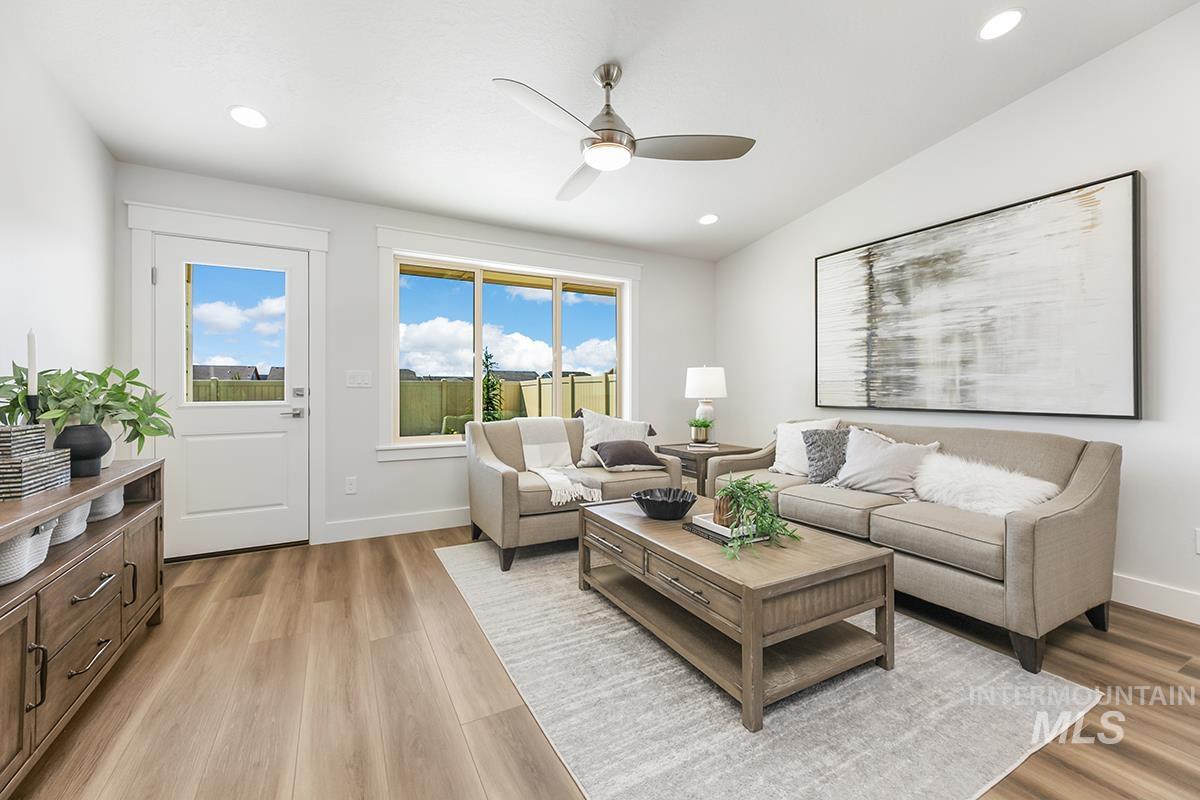 7055 S Averill Lane, Meridian, Idaho 83642, 3 Bedrooms, 2 Bathrooms, Residential For Sale, Price $509,800, 99003824